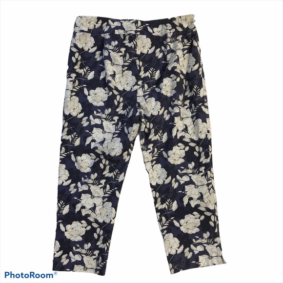 CHICO’S So Slimming Brigitte Floral Print … - Picture 2 of 7